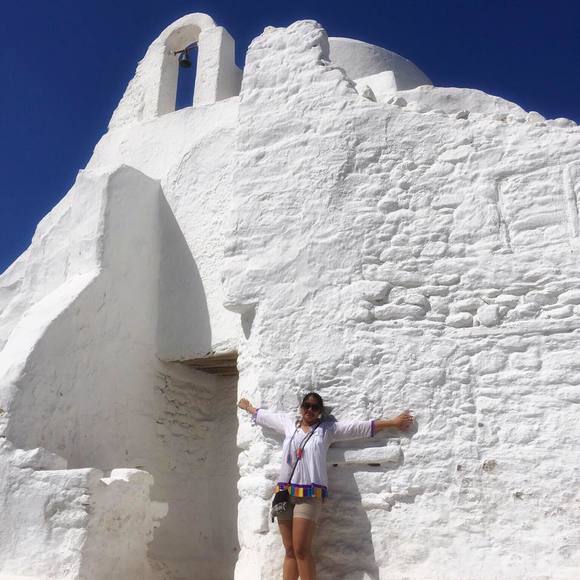 Meet your Posher, Amira - Picture 1 of 1